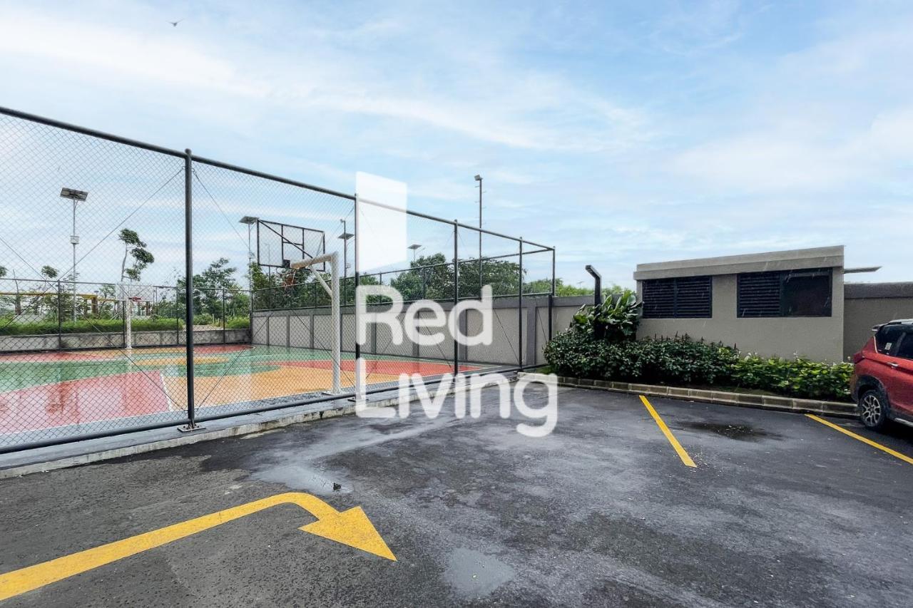 Redliving Apartemen Sayana - Sentra Jaya Bekasi Exterior photo